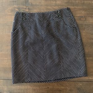 Ann Taylor Women’s textured thick cotton mini skirt